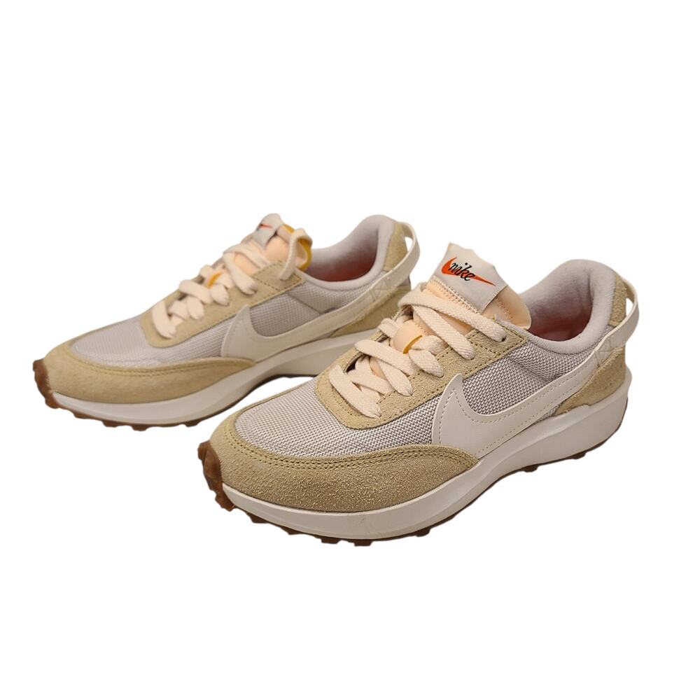 Nike Waffle Debut Vintage in Light Bone Women's sz. US 6